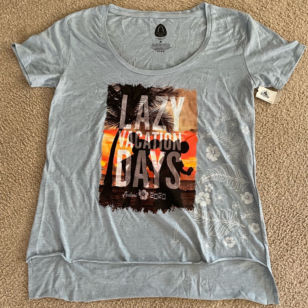 Lazy Vacation Days Graphic T-Shirt
